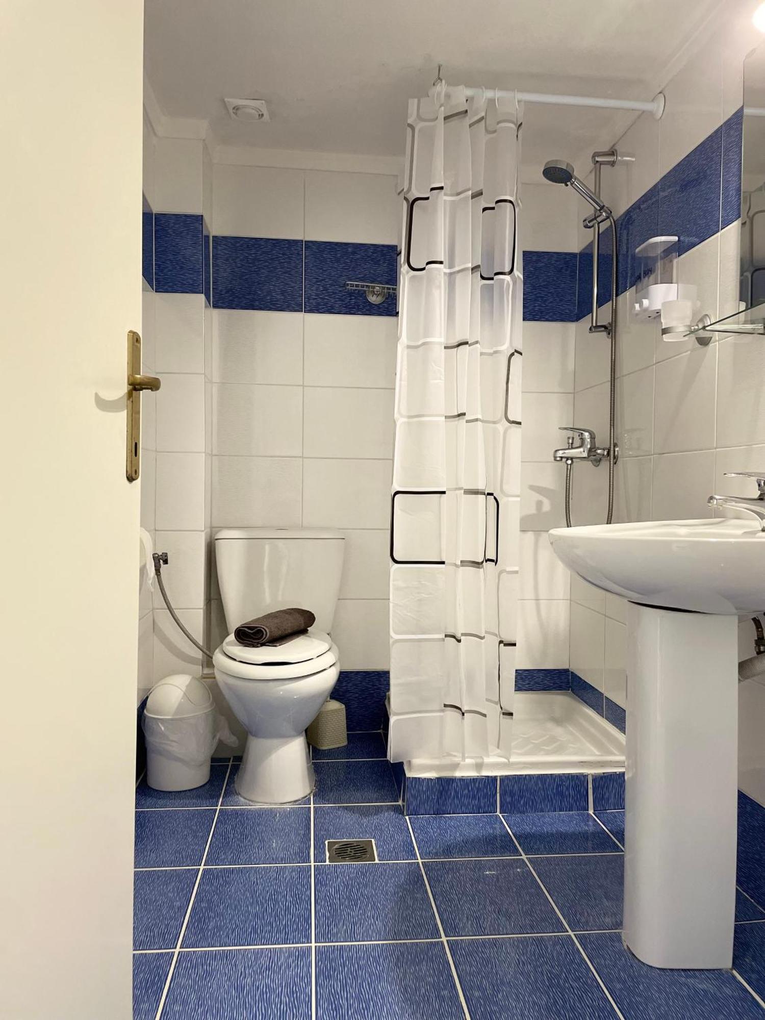 Domes Apartament *